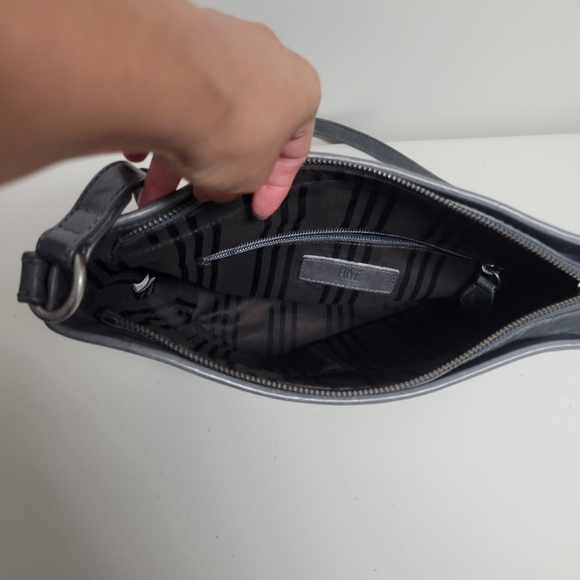 Frye Melissa Hobo Leather Crossbody Bag - Picture 7 of 14